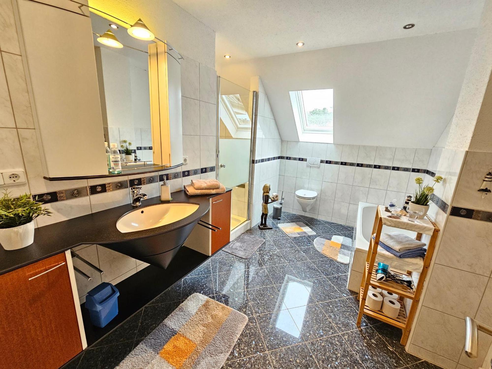 Exclusive Dachgeschosswohnung In Haren/Emmeln Exterior photo
